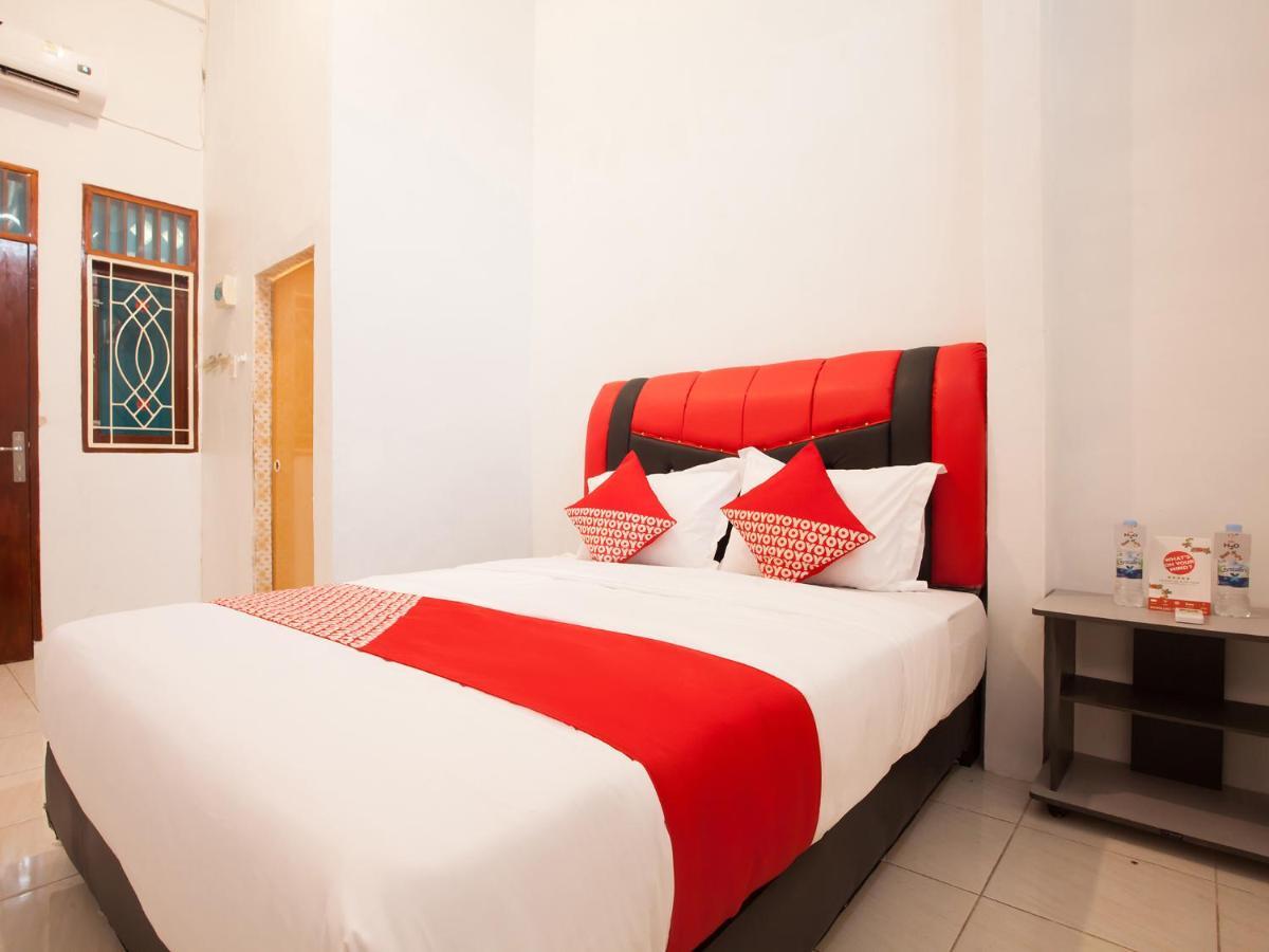 Oyo 1978 Pondok Indah Residence Медан Екстер'єр фото